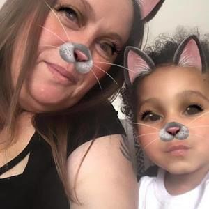 Meet your Posher, Tauna